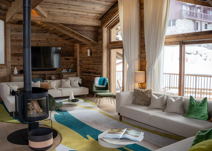 Silverstone By Alpine Resorts